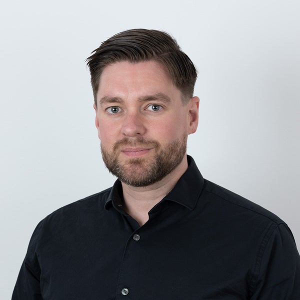 Andreas_B-306_1200px